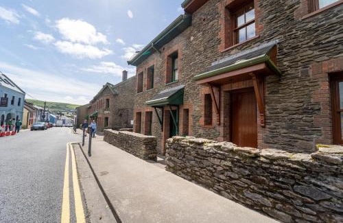 Dingle House | Burnham View