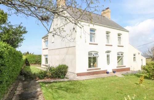 Llanrhidian Higher House | Burry House North Gower