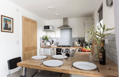 Helford Passage Cottage | Bushwood Lodge