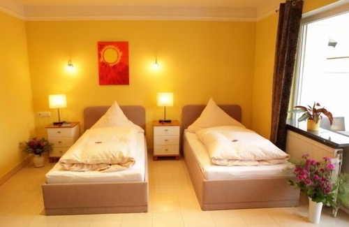 Raunheim House | Business Pension Gasper