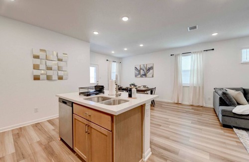 Hutto House | Business Retreat in Hutto
