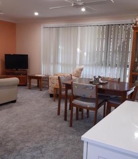 Tumut House | Butterfly Cottage