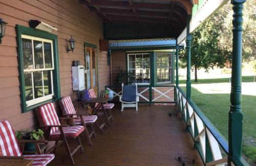 Nirranda Bed & Breakfast | Butterfly Farm Bed and Breakfast Nirranda