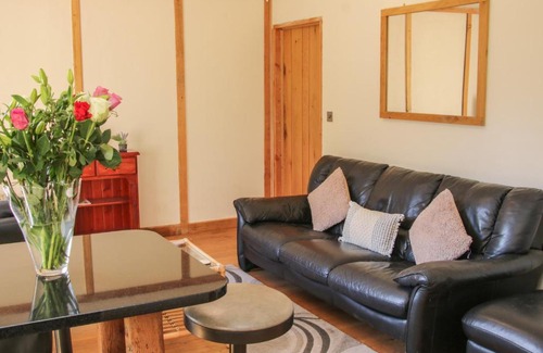 Felton House | Buzzard Lodge