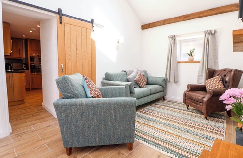 Babell Cottage | BWTHYN TAID, country holiday cottage, with a garden in Holywell