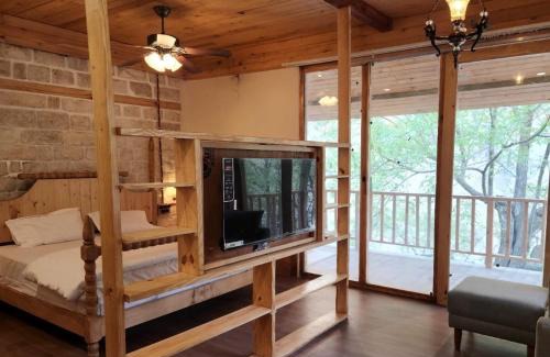 Banjar House | By The Brook