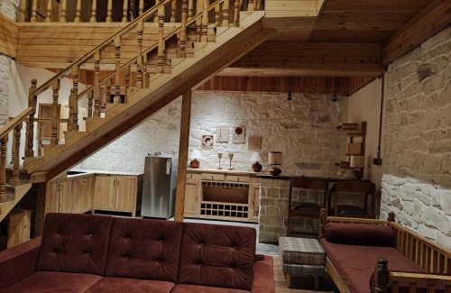 Banjar House | By The Brook