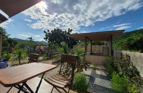 Vinh Hy House | Cây Trôm Homestay 1