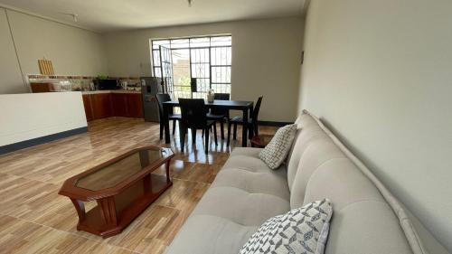 Caraz Apartment | Céntrico Departamento en 2do Piso Caraz Dulzura