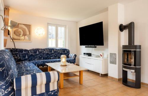 Hohenkirchen House | C 8 Reethaus REMY -Luxus mit Schwimmbad Dampfbad und Saunen und großen Grundstück exklusiv