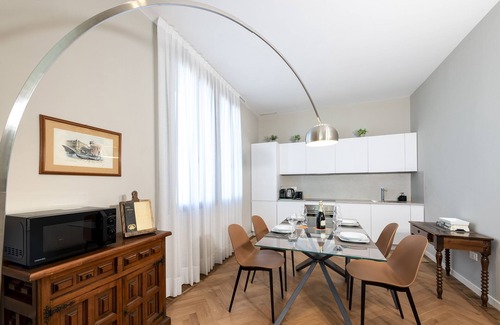 Santa Maria in Stelle Apartment | Ca' delle Contesse - Elegant 2BR apartment in Liberty villa - spectacular view!