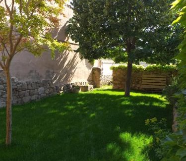 Sarroca de Lleida House | CA L'AVIADOR