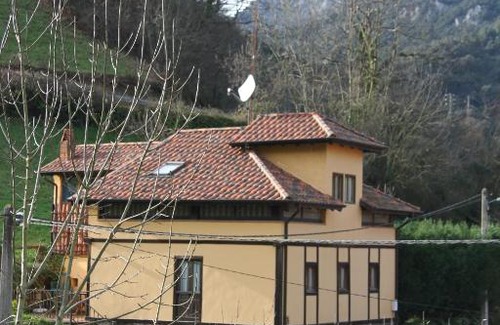 Proaza House | Ca María Fayas