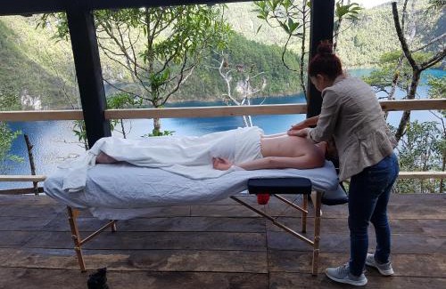 La Trinitaria Ski Chalet | Cabañas Cinco Lagos