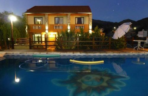 Potrero de los Funes Apartment | Cabañas Lunas y Soles