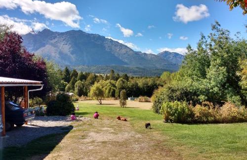 Lago Puelo Cabin | Cabañas San Valentin