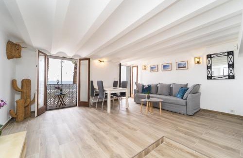 Old Town Apartment | CABANON by HAPPYVILA