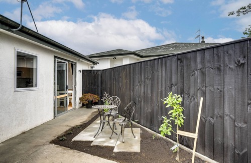 Taradale Apartment | Cabbage Tree Corner - Cozy and Comfortable Studio