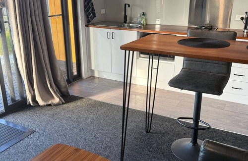 Swansea Cabin | CABIN ONE, on Gordon, Swansea