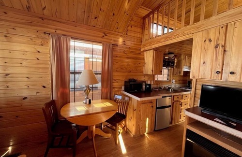 Mammoth Creek Cabin | Cabins by Panguitch Lake: Where Rustic Charm Meets Amazing Fishing!