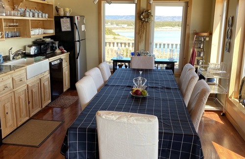 Cheticamp House | Cabot trail, walk to beach, luxurious living space, gorgeous Atlantic Ocean view