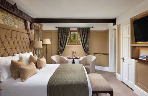 Kingscourt Hotel | Cabra Castle Hotel