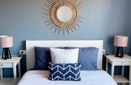 Laracha Apartment | Caión House of Whales - Calma Flat