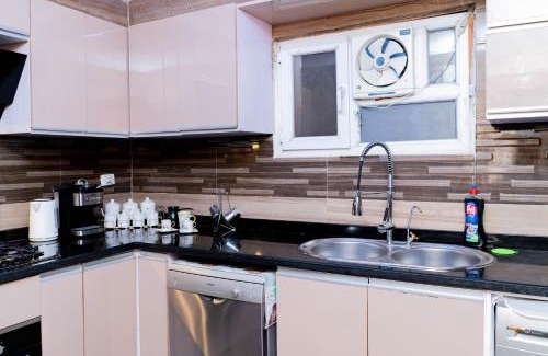 Al-Basatin Apartment | Cairo Crown Apartment including gym spa jacuzzi pool steem room