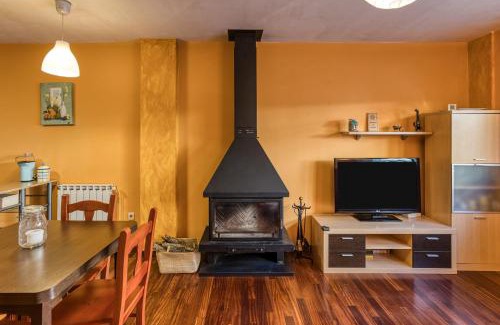 Sant Pau de Seguries Apartment | Cal Tatanet