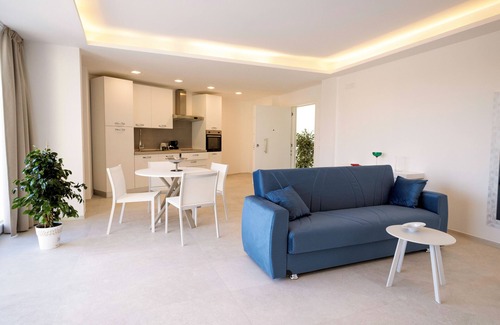 Molfetta Apartment | [Calammare Apartment N°3 Ulivo] - Apartment - Molfetta - Private Beach & Gym