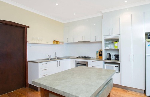 Marengo House | Callahan - At Apollo Bay