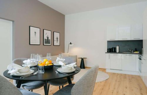 Mariahilf Apartment | Calm 1BR perfect for 4-6 metro close to Naschmarkt