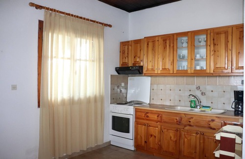 Pylos-Nestoras House | Calm, idyllic and close to the beach - holiday house with nice sea view | Messen