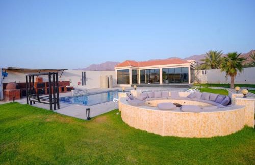 Al Halah Villa | Calm Zone Luxury Private Pool 5BHK Villa