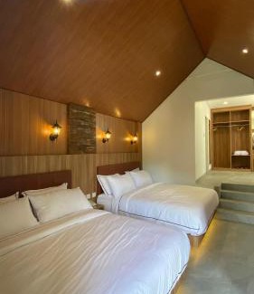 Banjarasri Bed & Breakfast | Calma La Barka Resort by Raminten