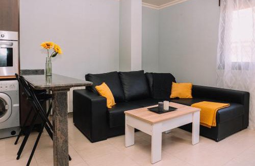 La Coruna Apartment | Calma y relax cerca del mar by CABANA Rentals