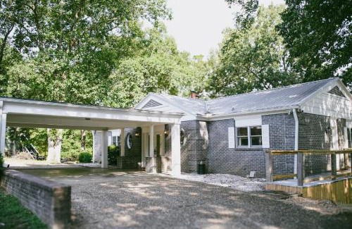 Jones Mills House | Calmer Daze