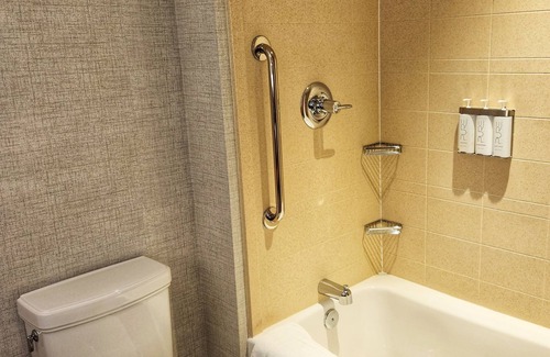 Madison Hotel | Cambria Hotel Madison East