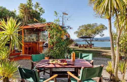 Richmond House | Camelot Island Retreat