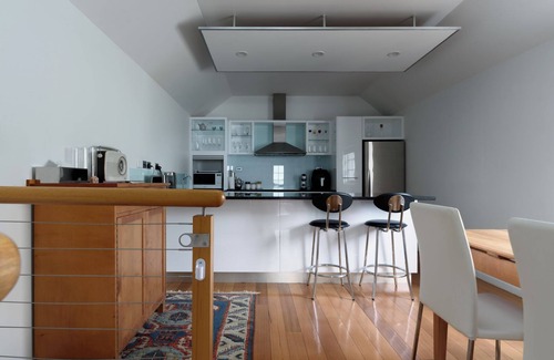 Launceston CBD Apartment | Cameron Mews: In The Heart Of The City