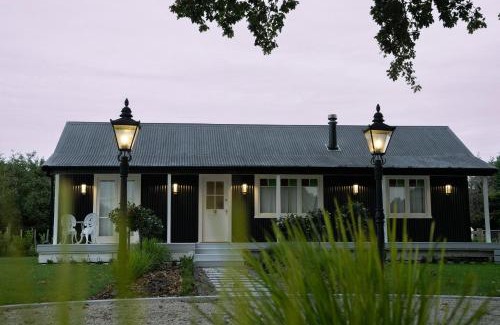 Cambridge Villa | Campbell Cottage