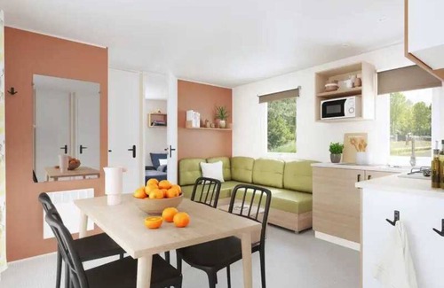 Monoblet House | Camping 3 étoiles - ccaiaba