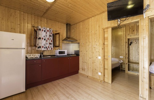 Les Deveses RV Rental | Camping Los Llanos