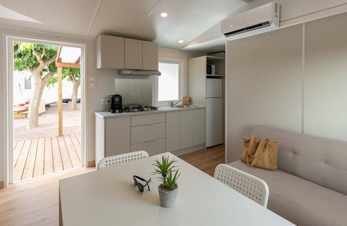 Chilches Hotel | Camping Tres Estrellas Mediterráneo