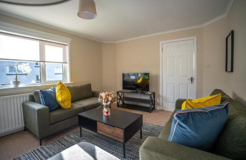 Livingston House | Camps Rigg Place