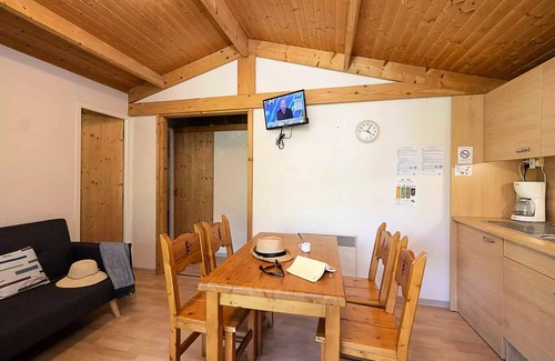 Lus-la-Croix-Haute Ski Chalet | Campsite CHAMP LA CHEVRE * - Chalet Charlay 3 bedrooms (6 pers.) 6 persons