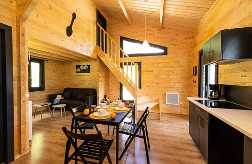 Lus-la-Croix-Haute Ski Chalet | Campsite CHAMP LA CHEVRE * - Duplex Chalet 3 bedrooms (6-8 people) 6 to 8 people - 6 people. included in the price