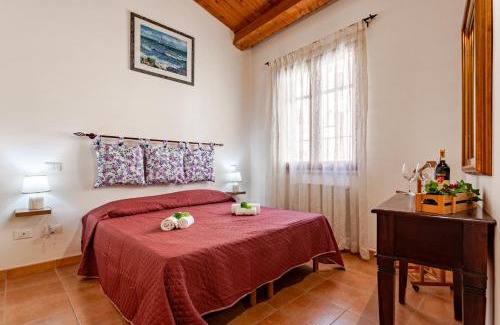 Livorno Apartment | Camy Wine House con giardino vicino alla stazione ferroviaria