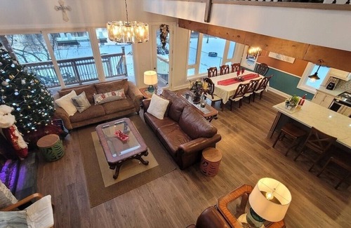Port Stanton Cottage | CAN-Luxury cottage by the water