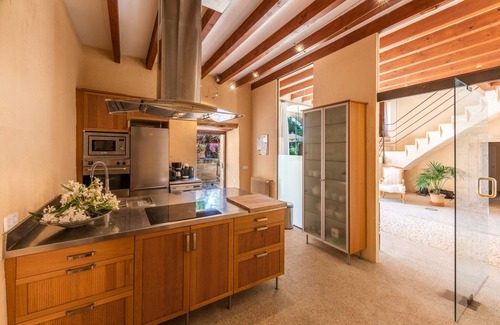 Buger House | Can Mir with Pool & Near Beach